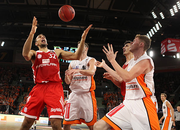 15岁的她 15岁的她